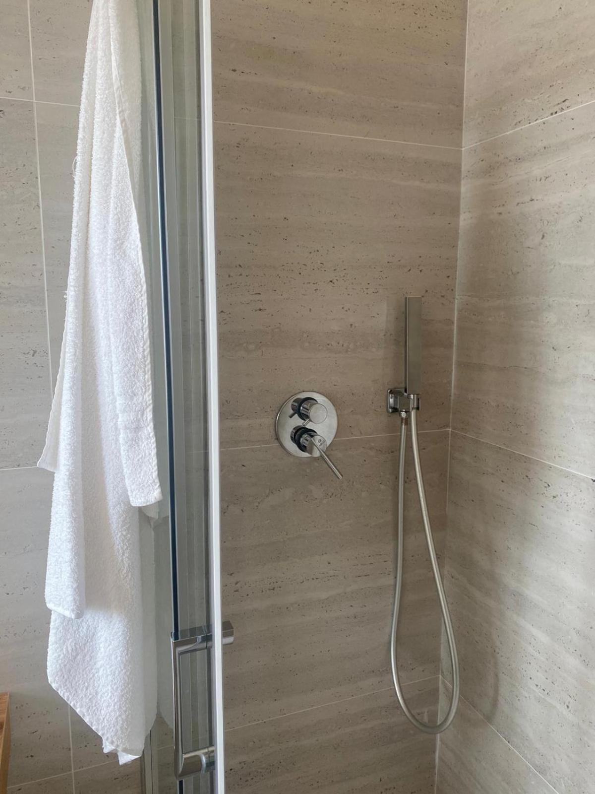 Hyria Rooms ノーラ エクステリア 写真